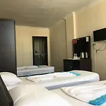 Durkaya Alojamento de Acomodação e Pequeno-almoço 2*